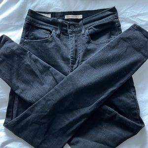 Levi’s Mile high Super Skinny Jean